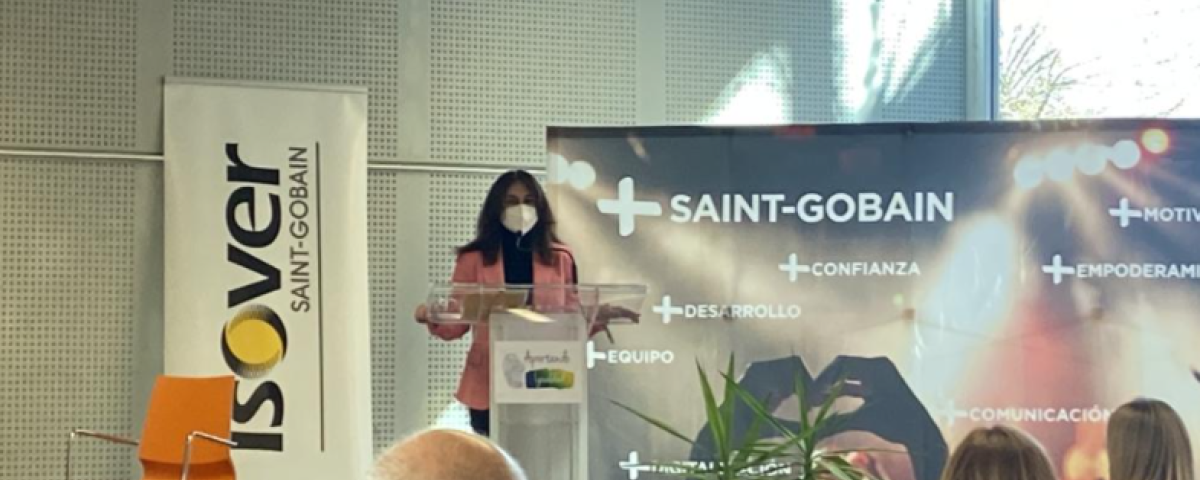 Saint-Gobain ISOVER muestra su compromiso con la diversidad de género en su Plan de Igualdad 2022-2025