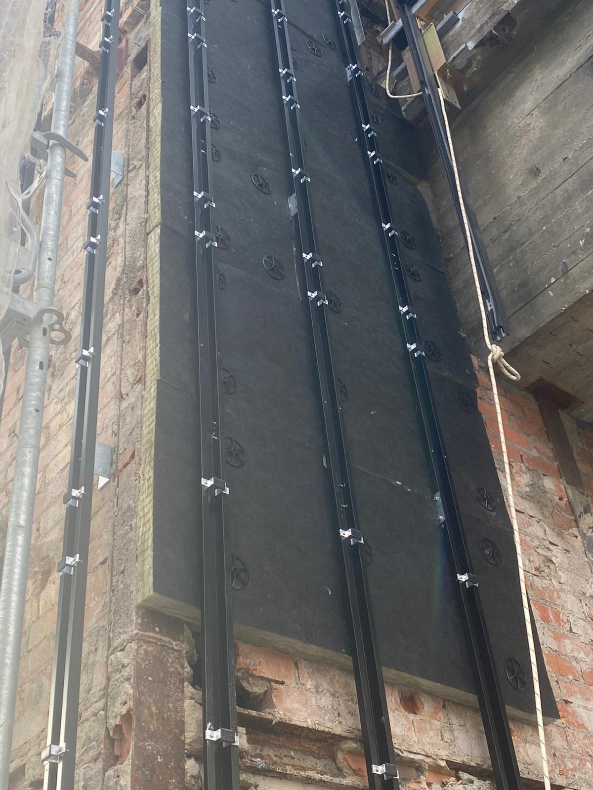 La renovada sede de Naturgy en Madrid confía en la solución de fachada ventilada ECOVENT® de ISOVER
